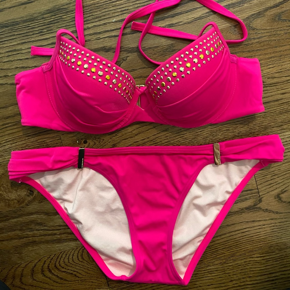 Swim wear